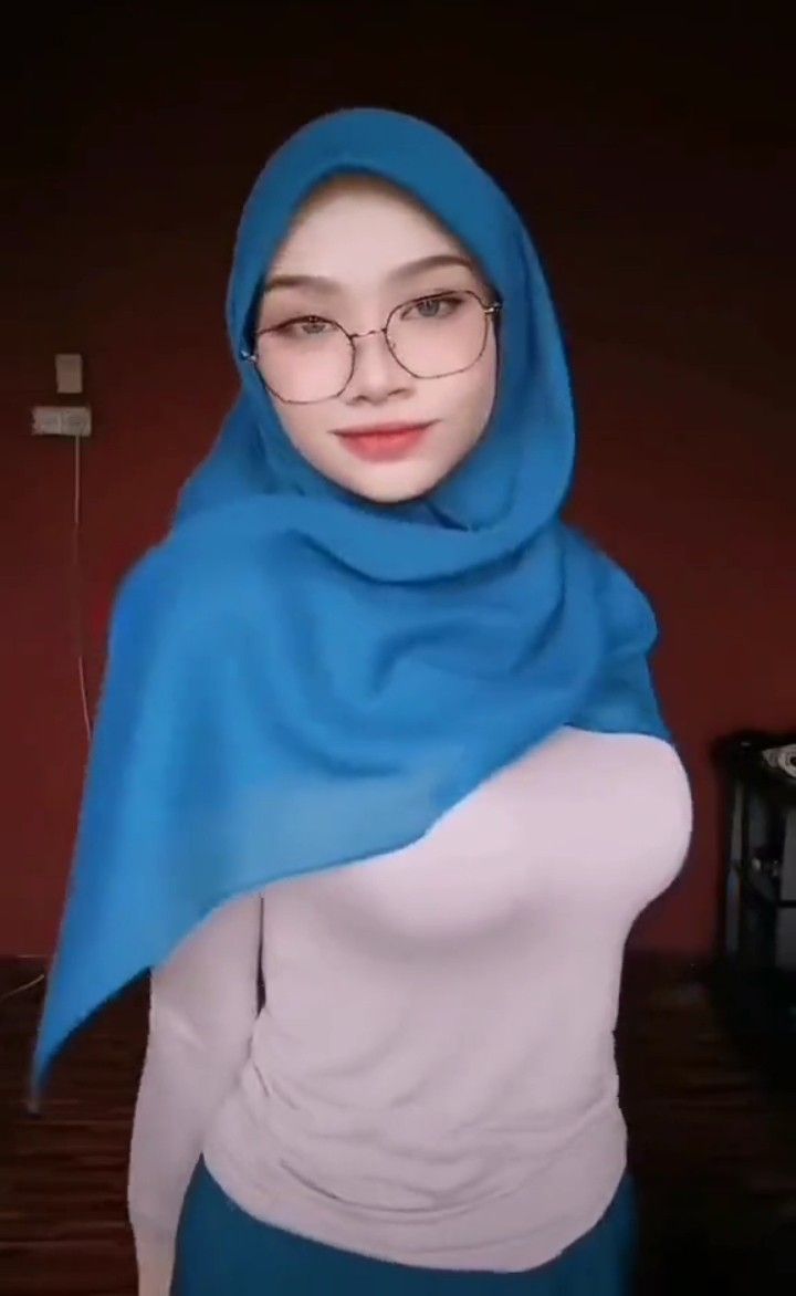 Top Trending Gadis Hijab Viral Lagi Burung Abang Terjepit Kerang Ajaib Nyampe Lumer Di Dalam